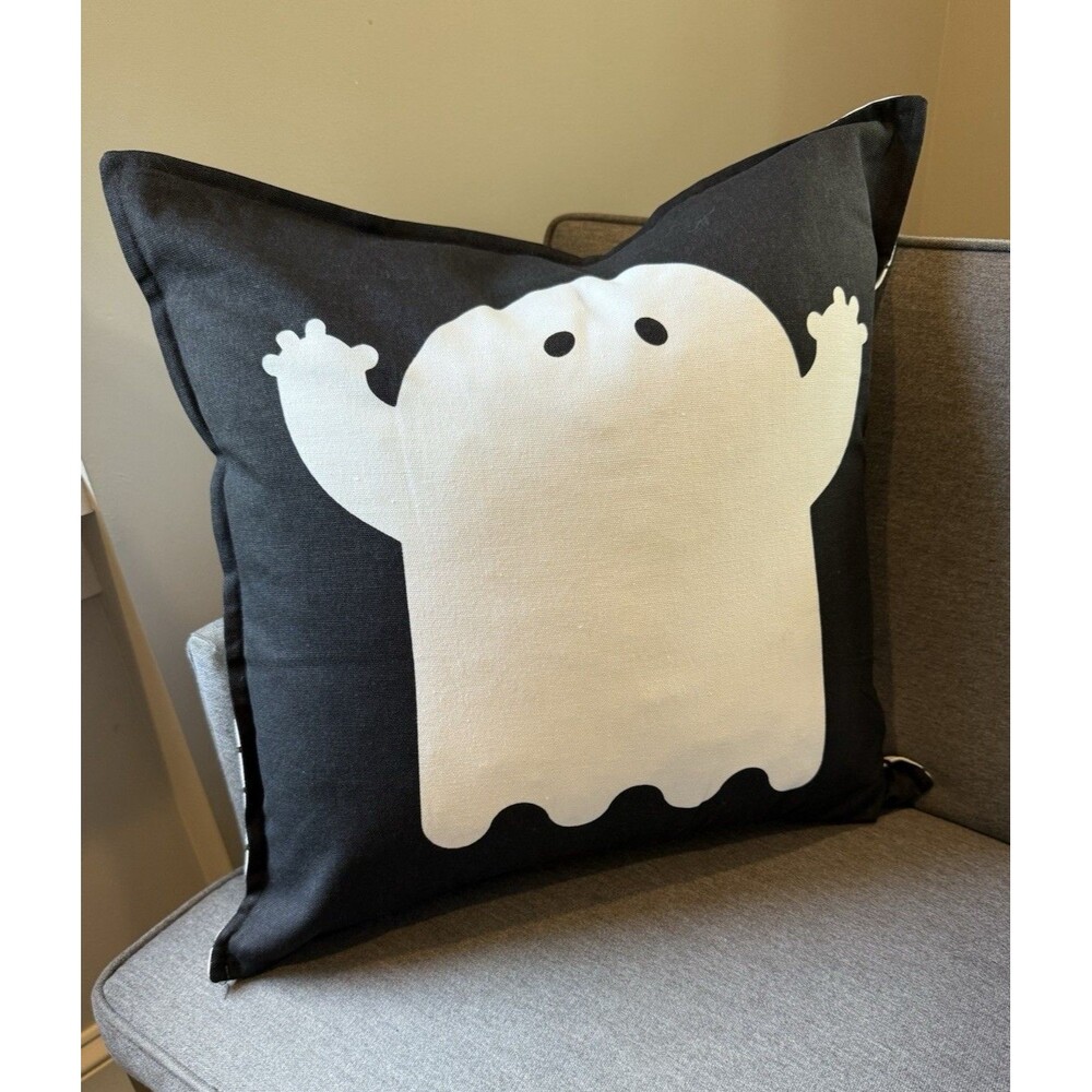 Ikea Halloween KUSTFYR Cushion cover Ghosts 20x20" Black White NEW 2025 Cotton - Picture 7 of 13